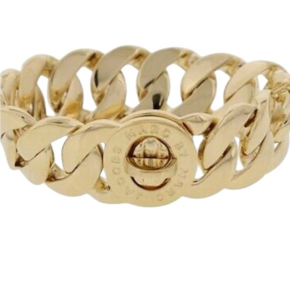 Marc By Marc Jacobs Large Goldtone Bracelet with Katie Turn Lock New with Tags. - Picture 4 of 7